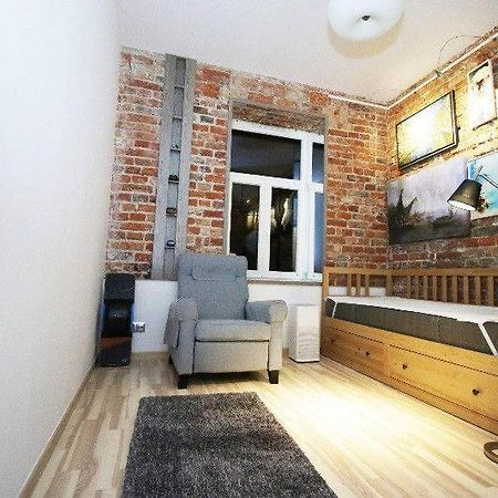 Ferienwohnung Mieszkanie Wilcza Warschau Exterior foto