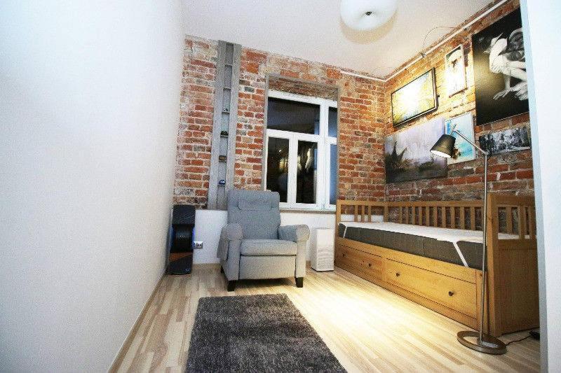 Ferienwohnung Mieszkanie Wilcza Warschau Exterior foto