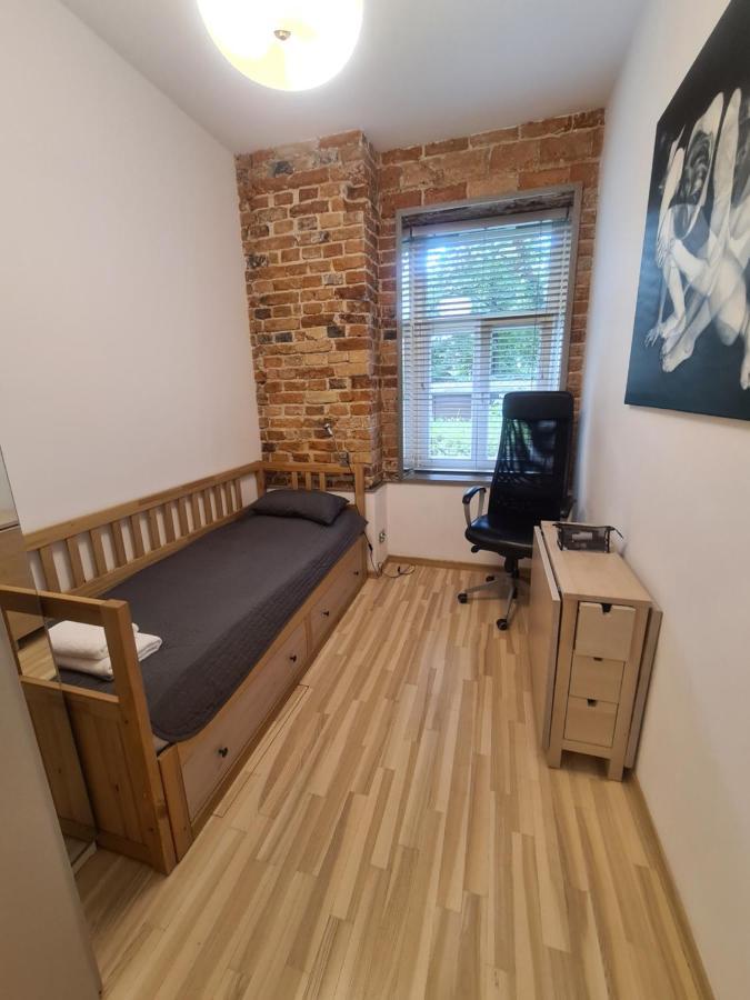 Ferienwohnung Mieszkanie Wilcza Warschau Exterior foto